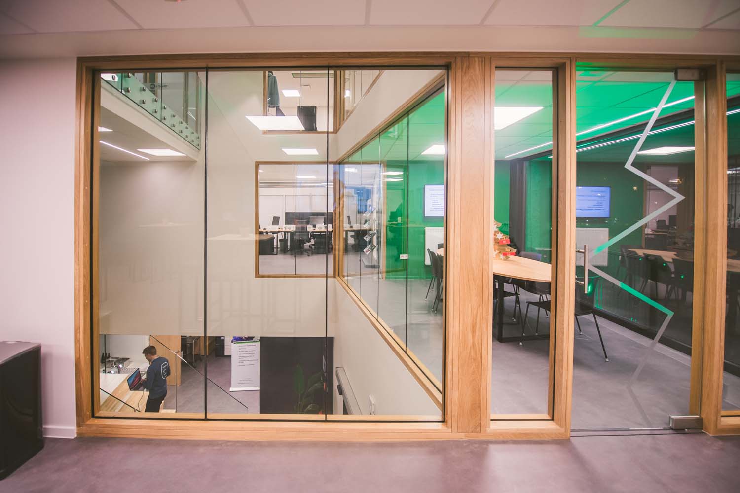 KVDS-20171213-172008-NIKON D5.jpg