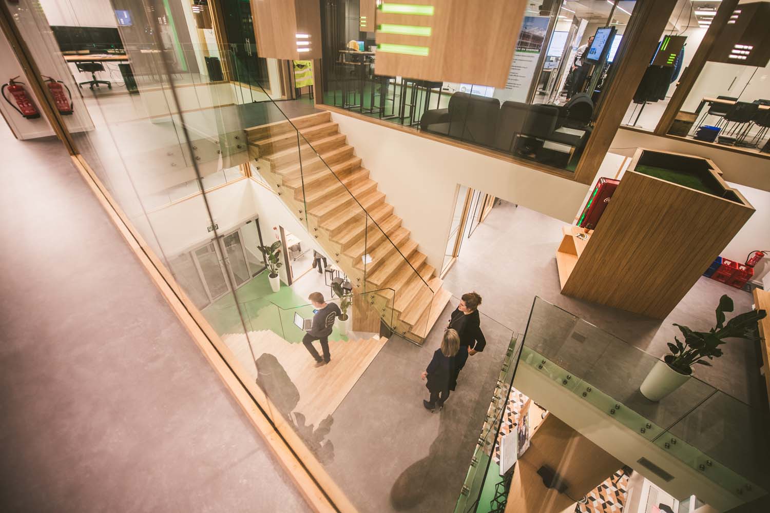 KVDS-20171213-172437-NIKON D5.jpg