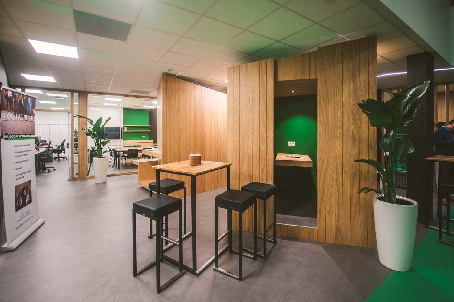 KVDS-20171213-172603-NIKON D5.jpg