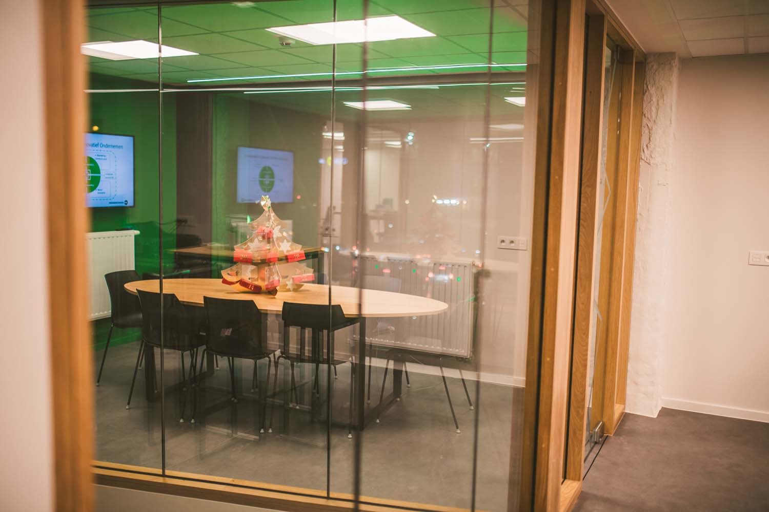 KVDS-20171213-173543-NIKON D5.jpg