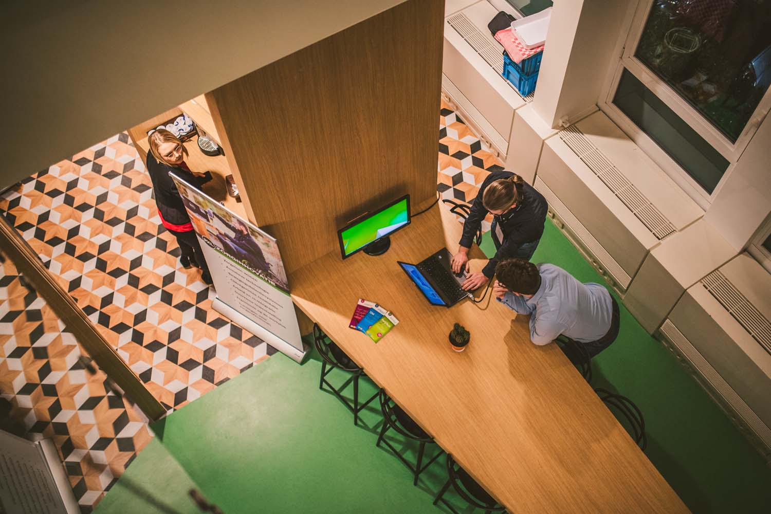 KVDS-20171213-173600-NIKON D5.jpg