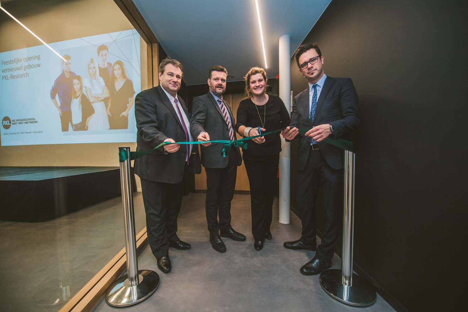 KVDS-20171213-180358-NIKON D5-2.jpg