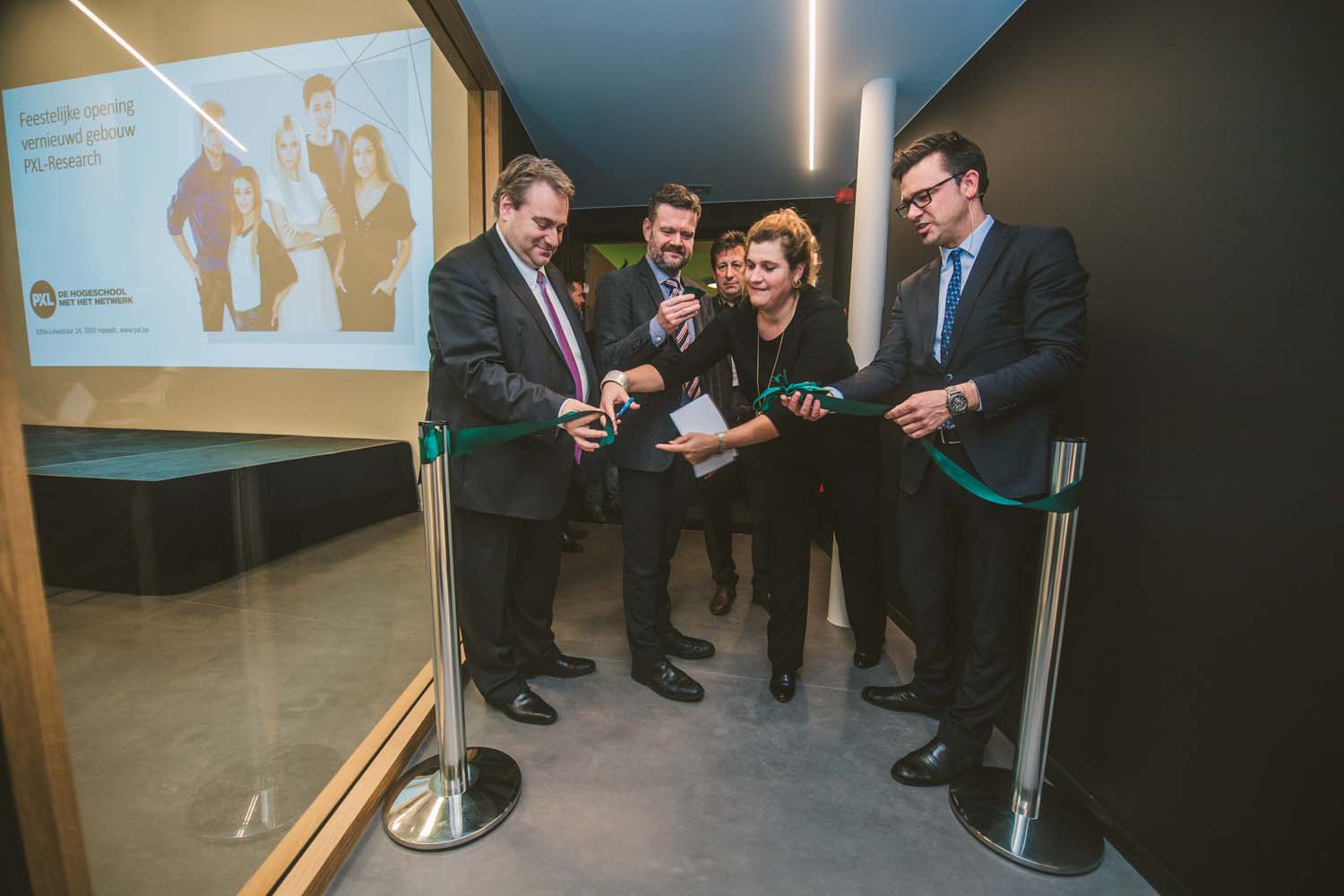 KVDS-20171213-180459-NIKON D5.jpg