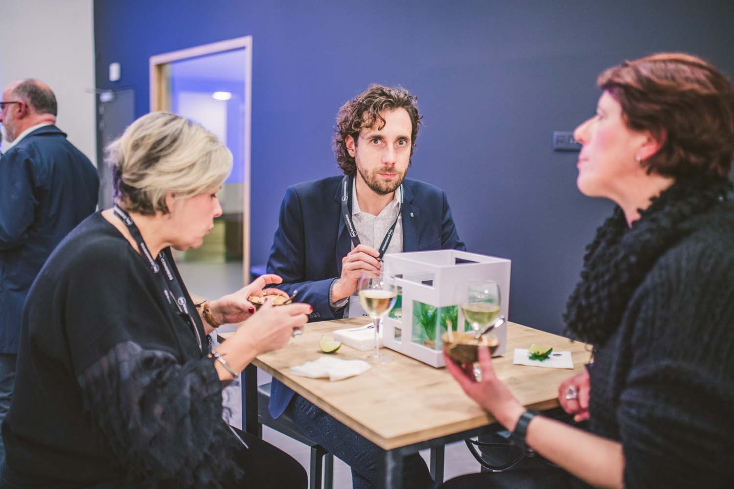 KVDS-20171213-190353-NIKON D5.jpg