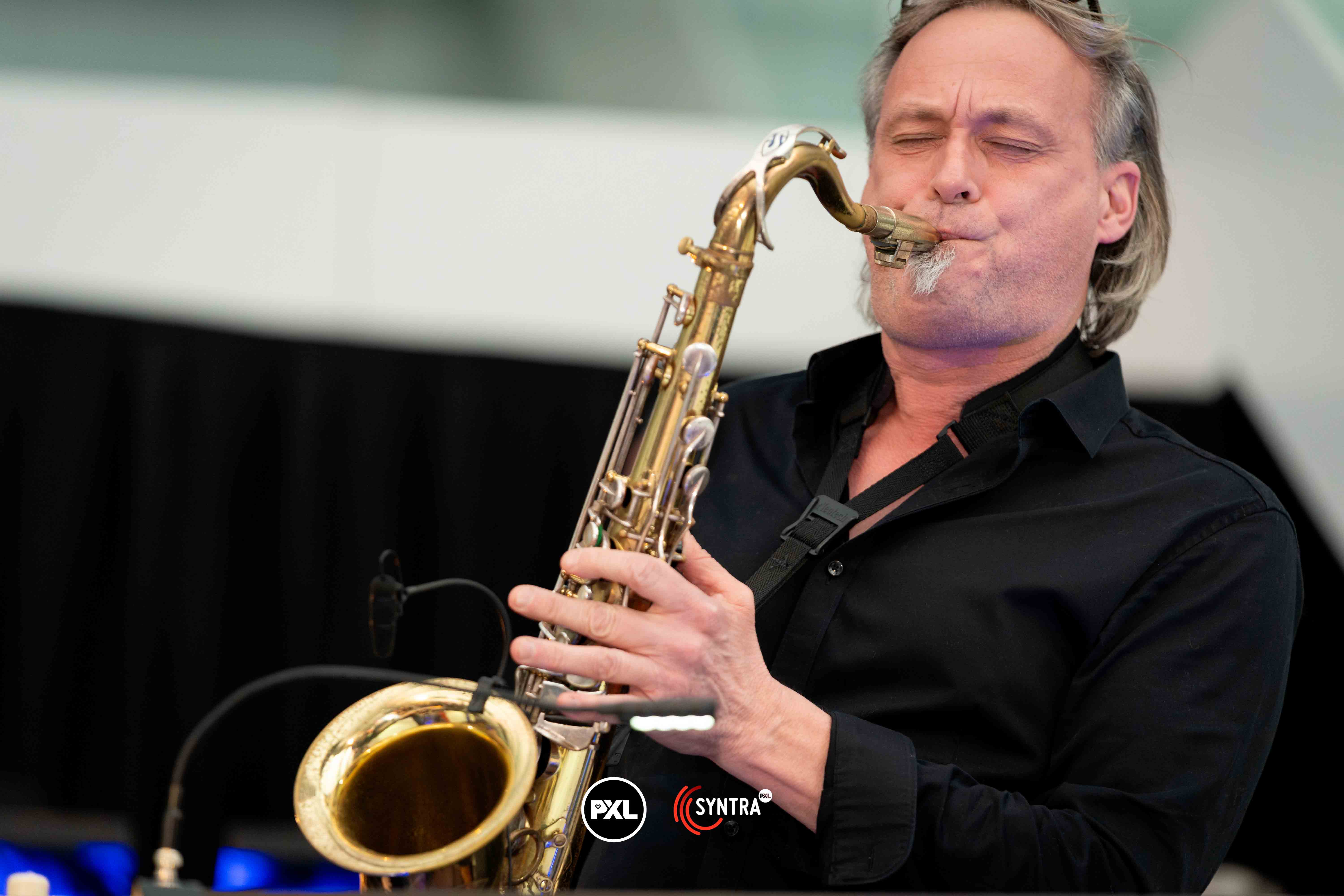 100-ivan coemans08675-Verbeterd-NR.jpg