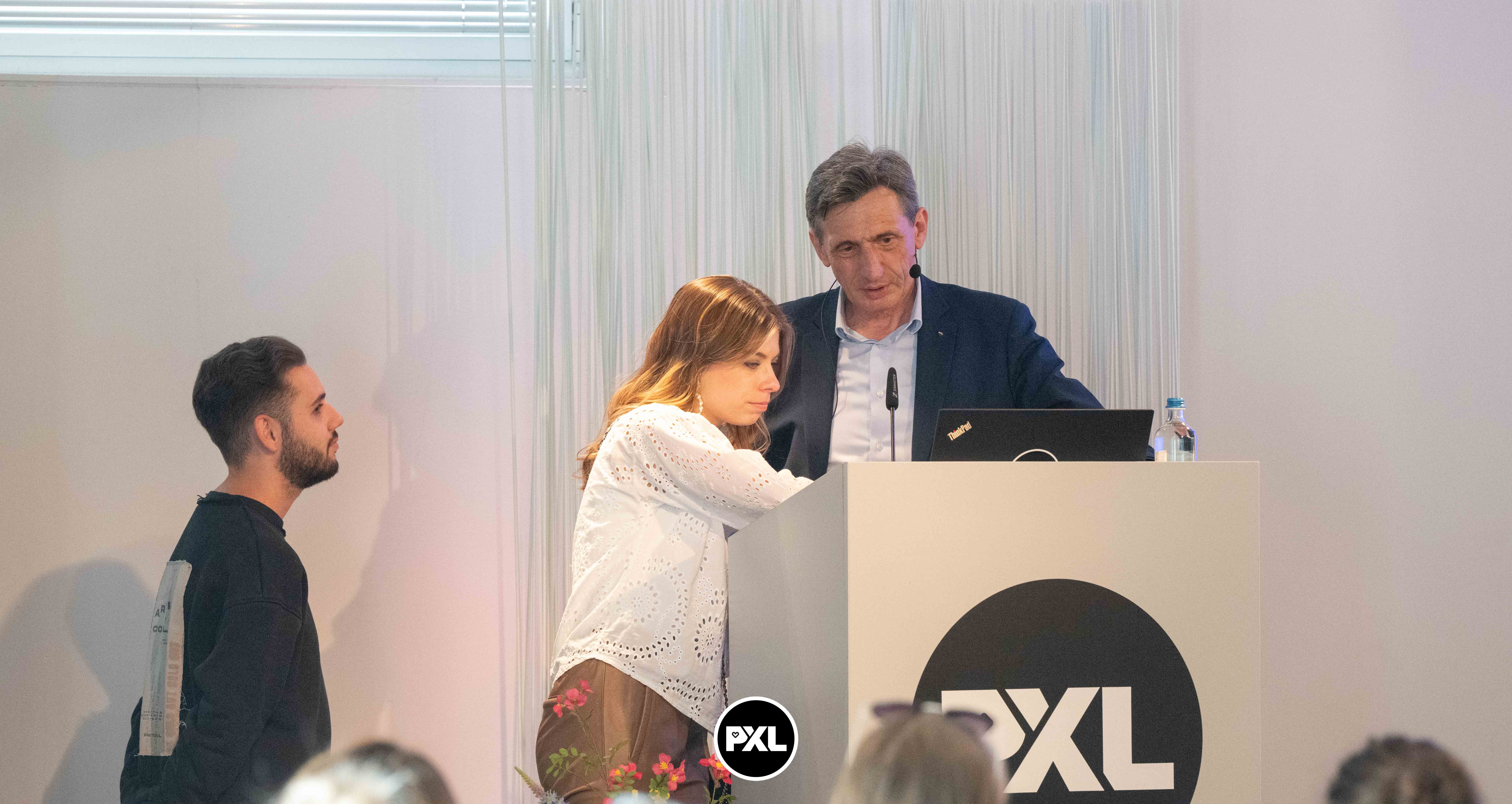 pensioenfeest Marc 09132024_052635 kopiëren.jpg