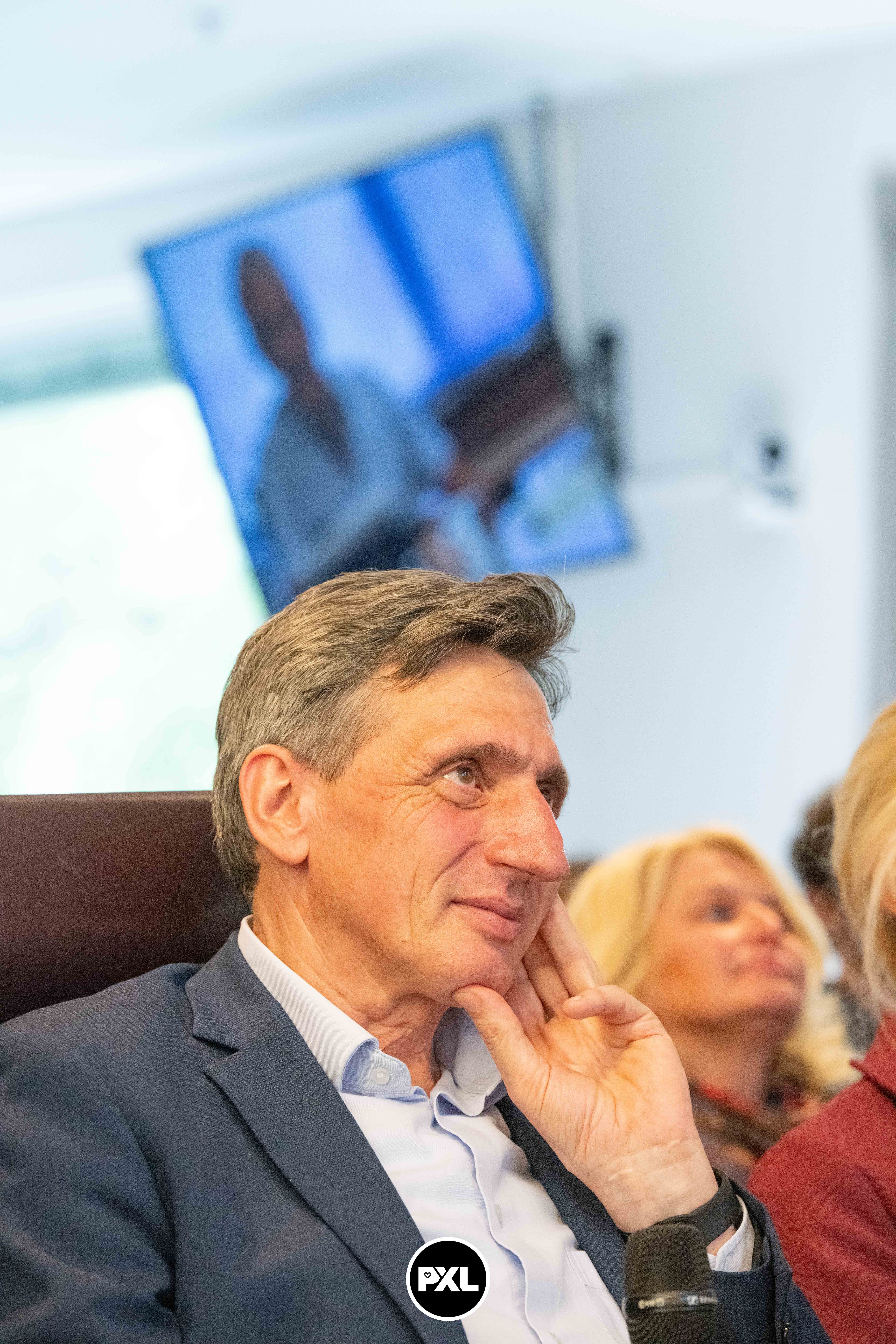 pensioenfeest Marc 09132024_052664 kopiëren.jpg