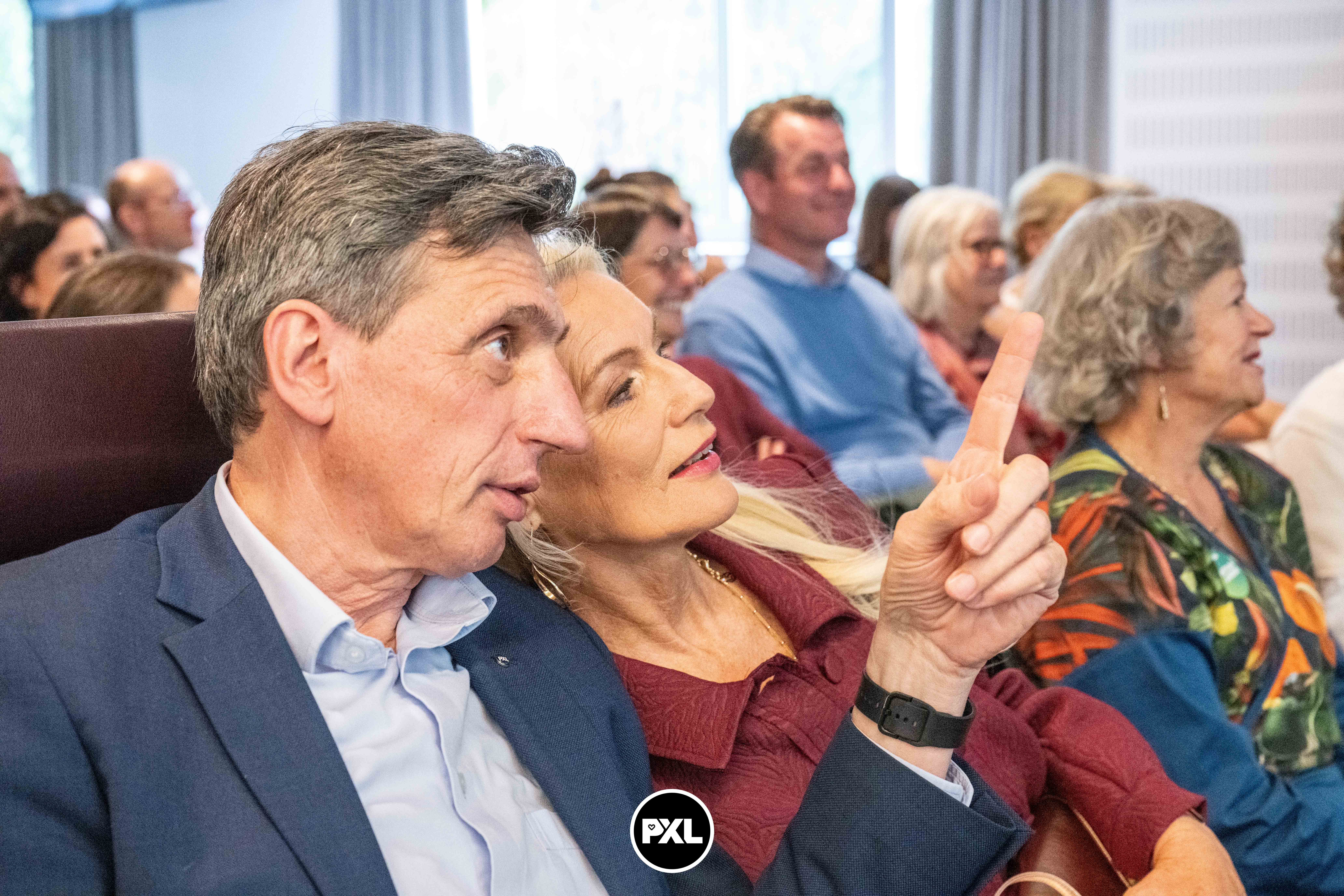 pensioenfeest Marc 09132024_052694 kopiëren.jpg