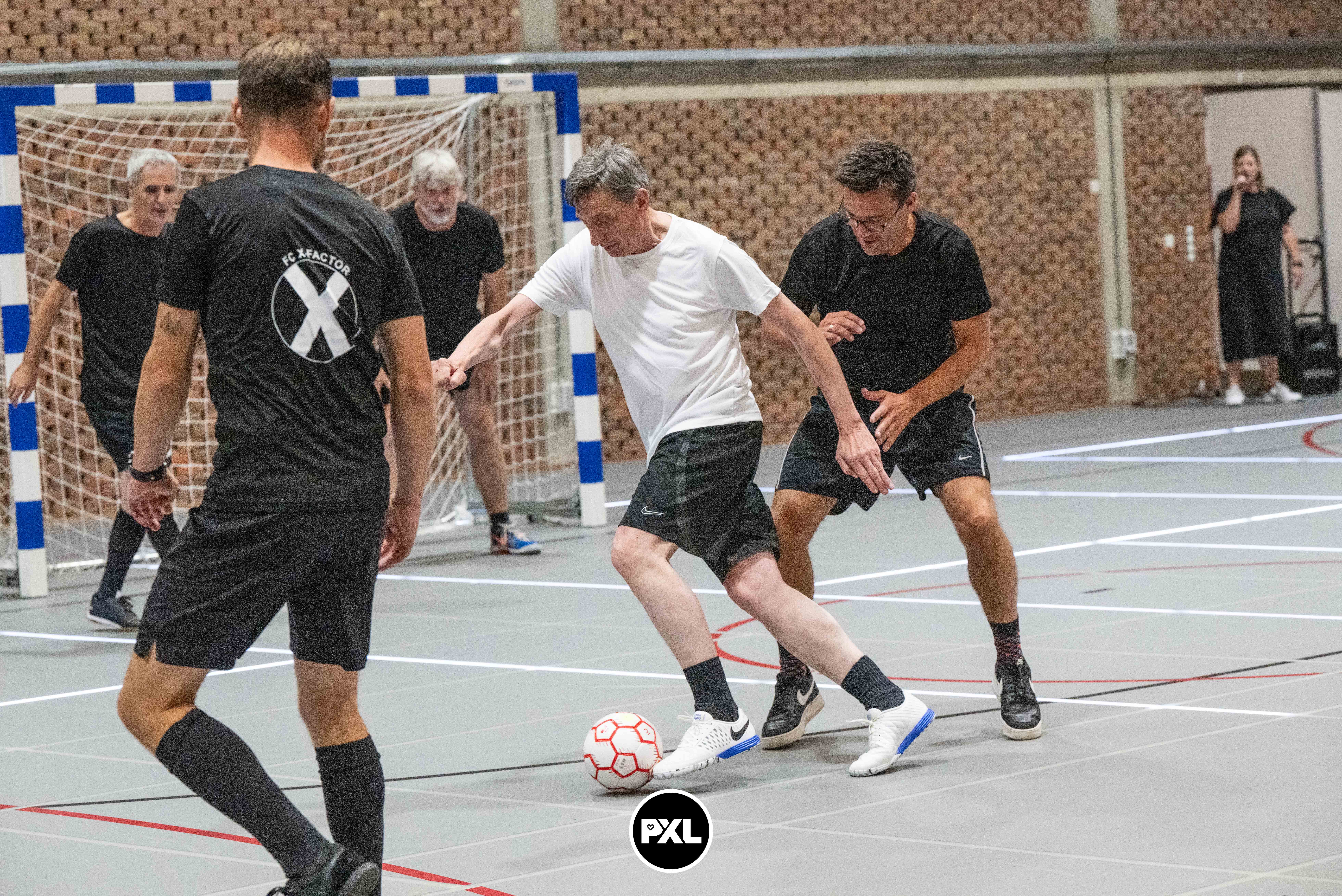 pensioenfeest Marc 09132024_052846 kopiëren.jpg