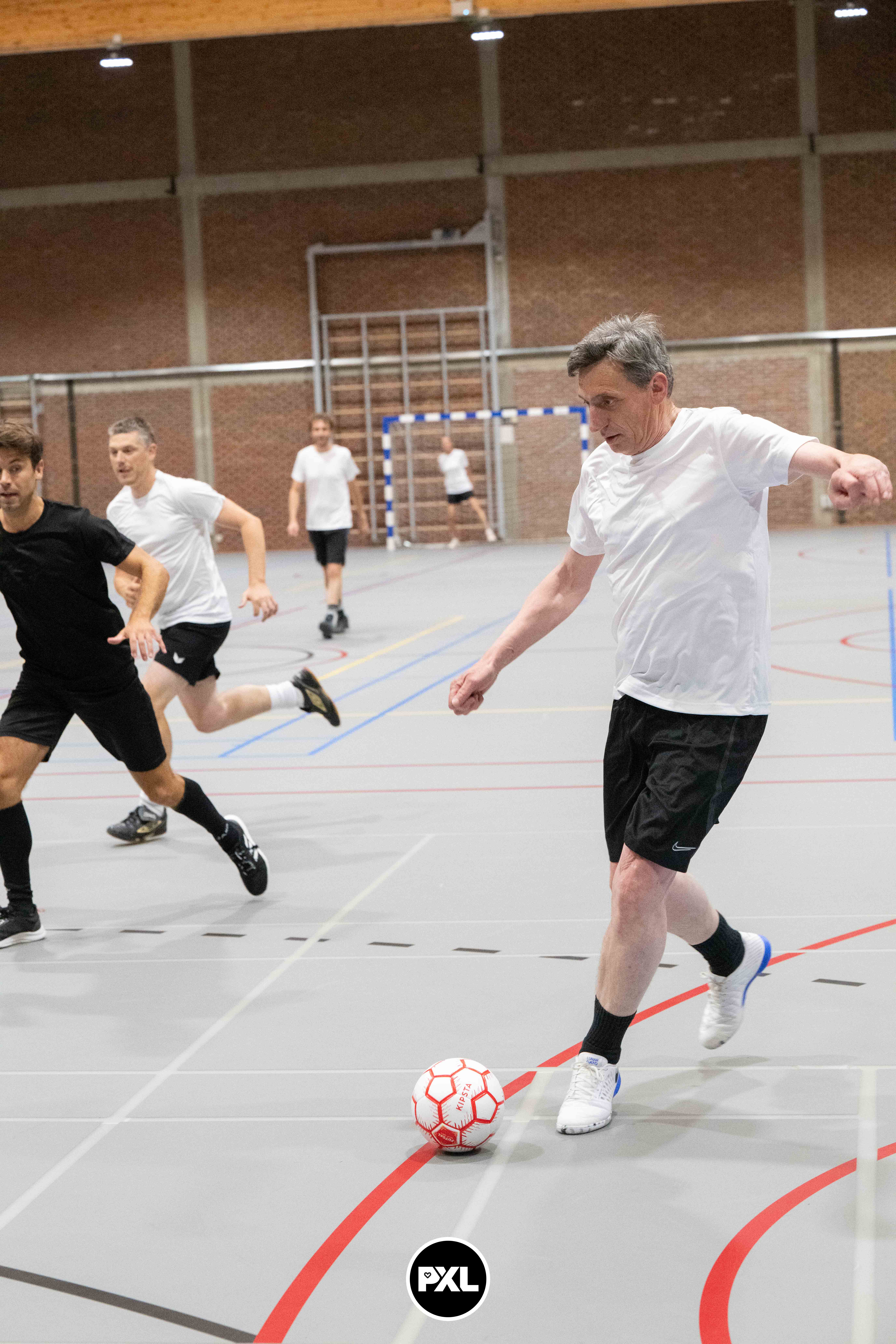 pensioenfeest Marc 09132024_052851 kopiëren.jpg