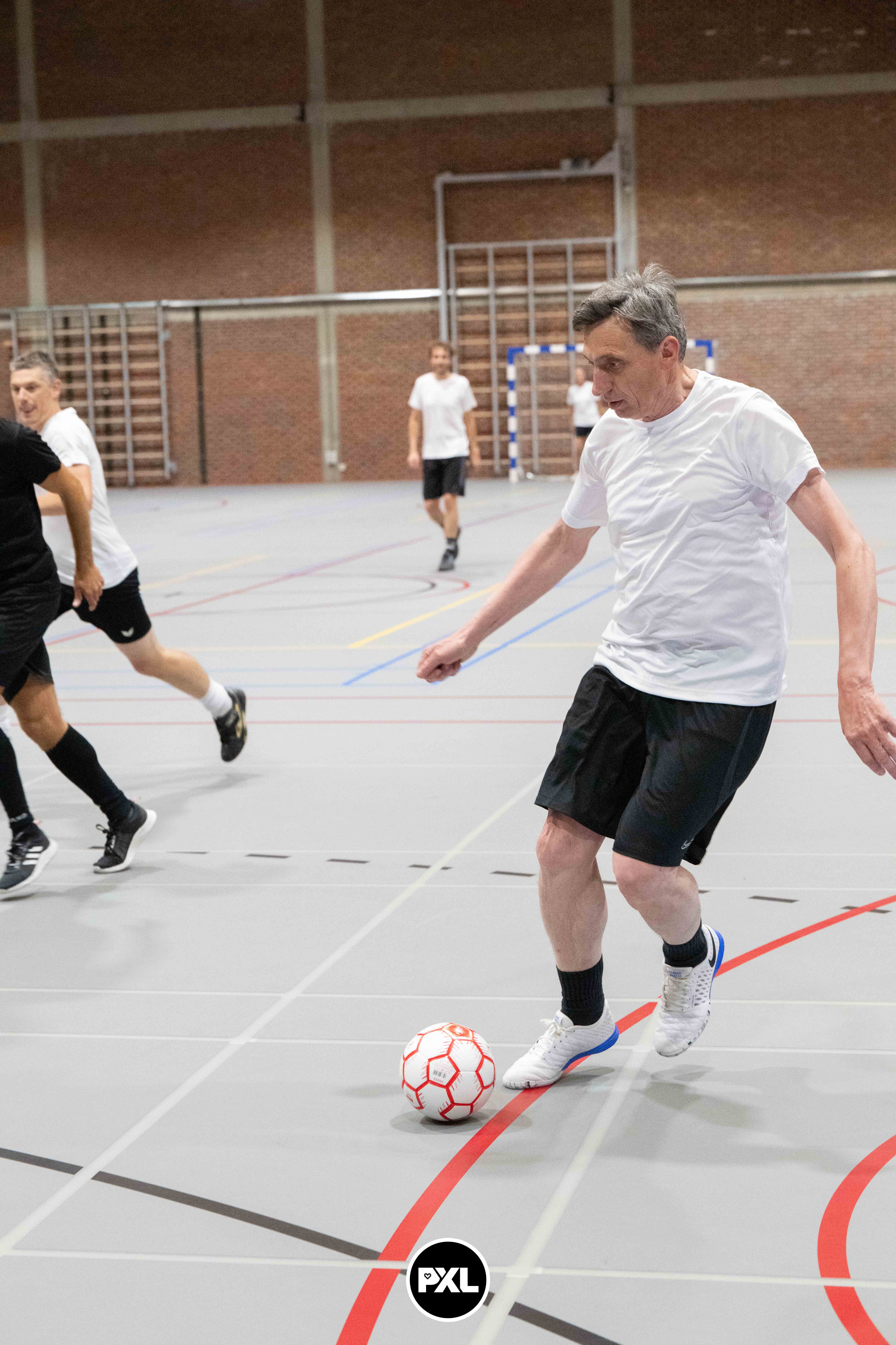 pensioenfeest Marc 09132024_052852 kopiëren.jpg