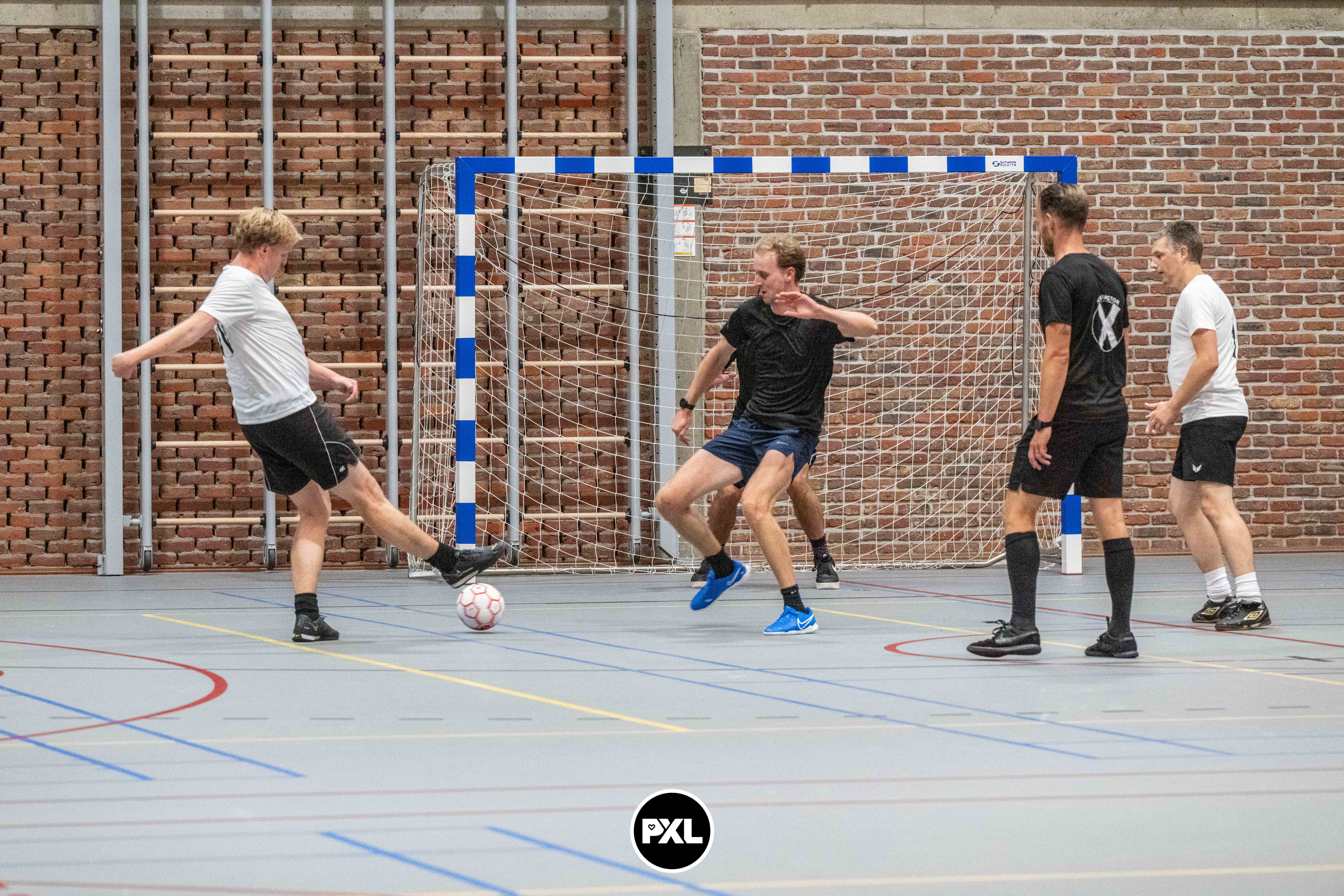 pensioenfeest Marc 09132024_052945 kopiëren.jpg