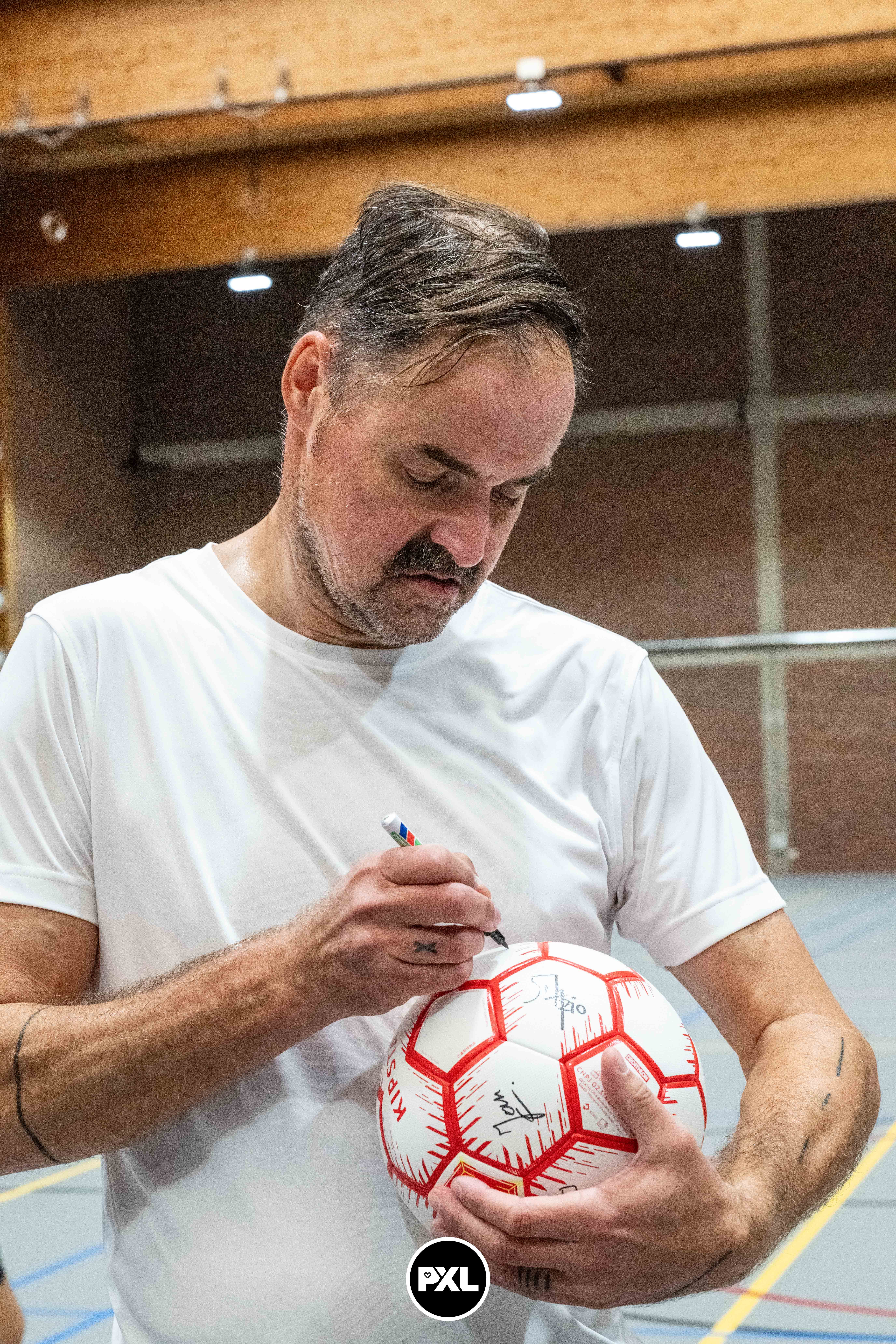 pensioenfeest Marc 09132024_053031 kopiëren.jpg