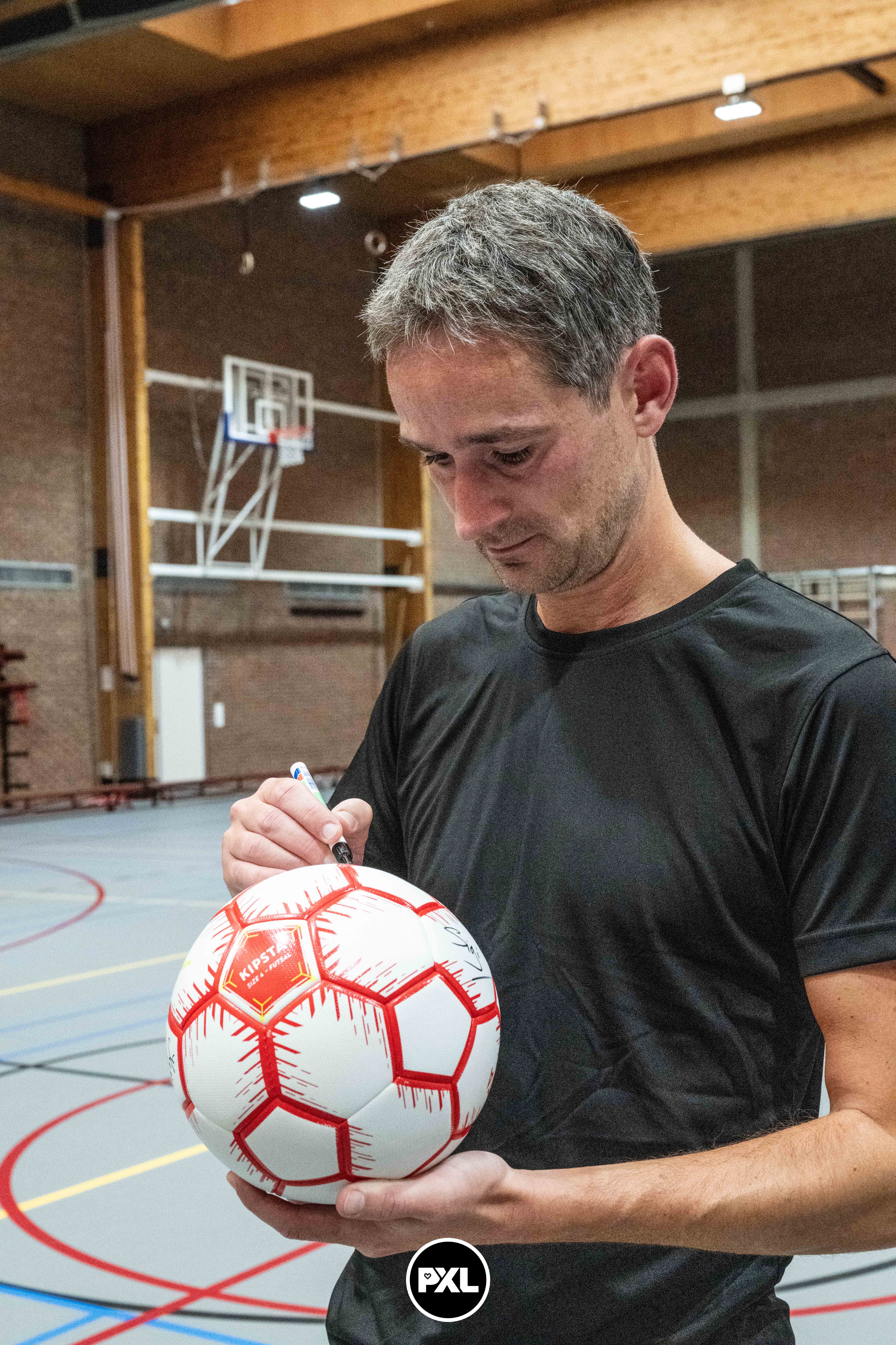 pensioenfeest Marc 09132024_053032 kopiëren.jpg