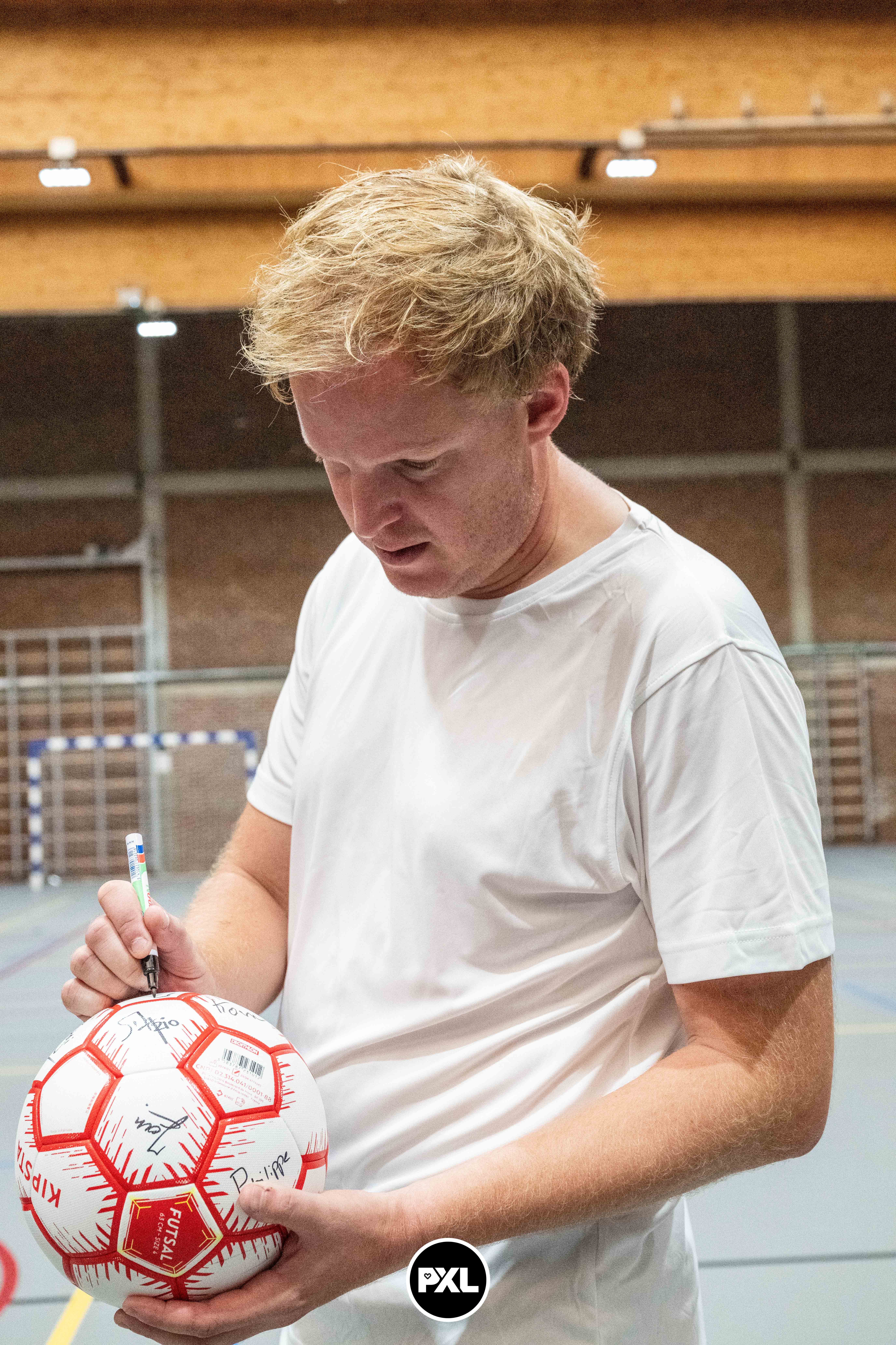 pensioenfeest Marc 09132024_053034 kopiëren.jpg