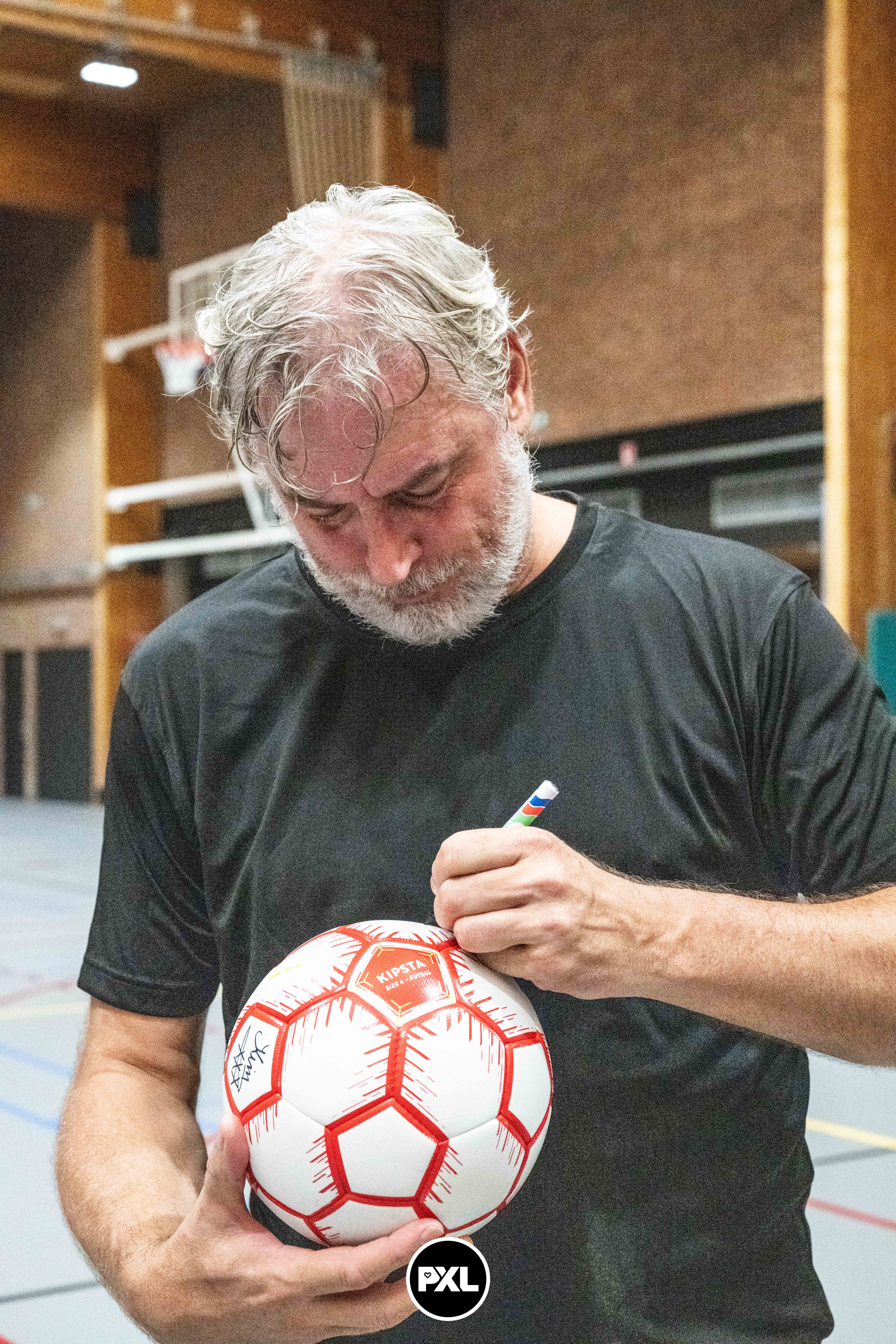 pensioenfeest Marc 09132024_053035 kopiëren.jpg