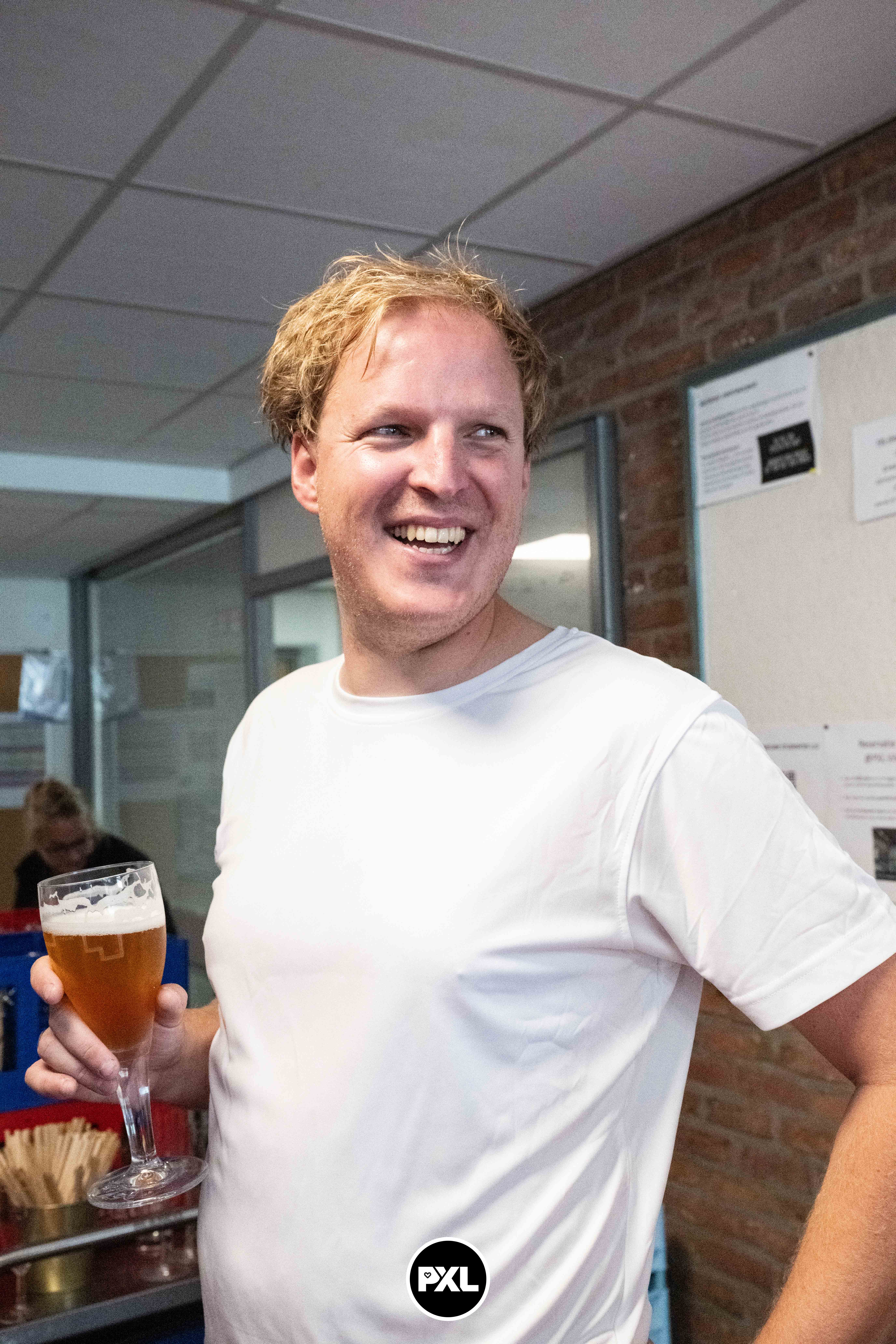 pensioenfeest Marc 09132024_053053 kopiëren.jpg