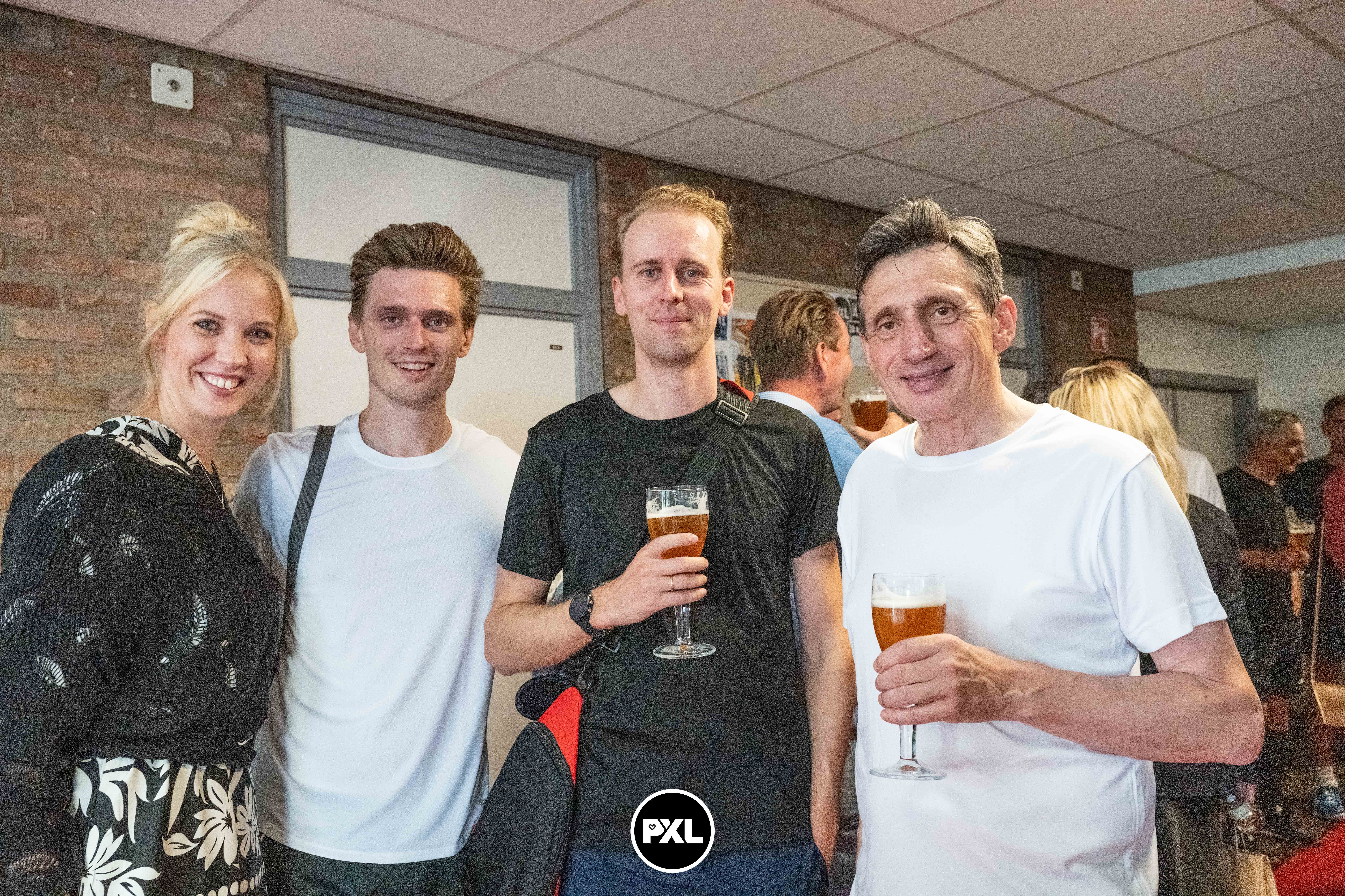 pensioenfeest Marc 09132024_053056 kopiëren.jpg