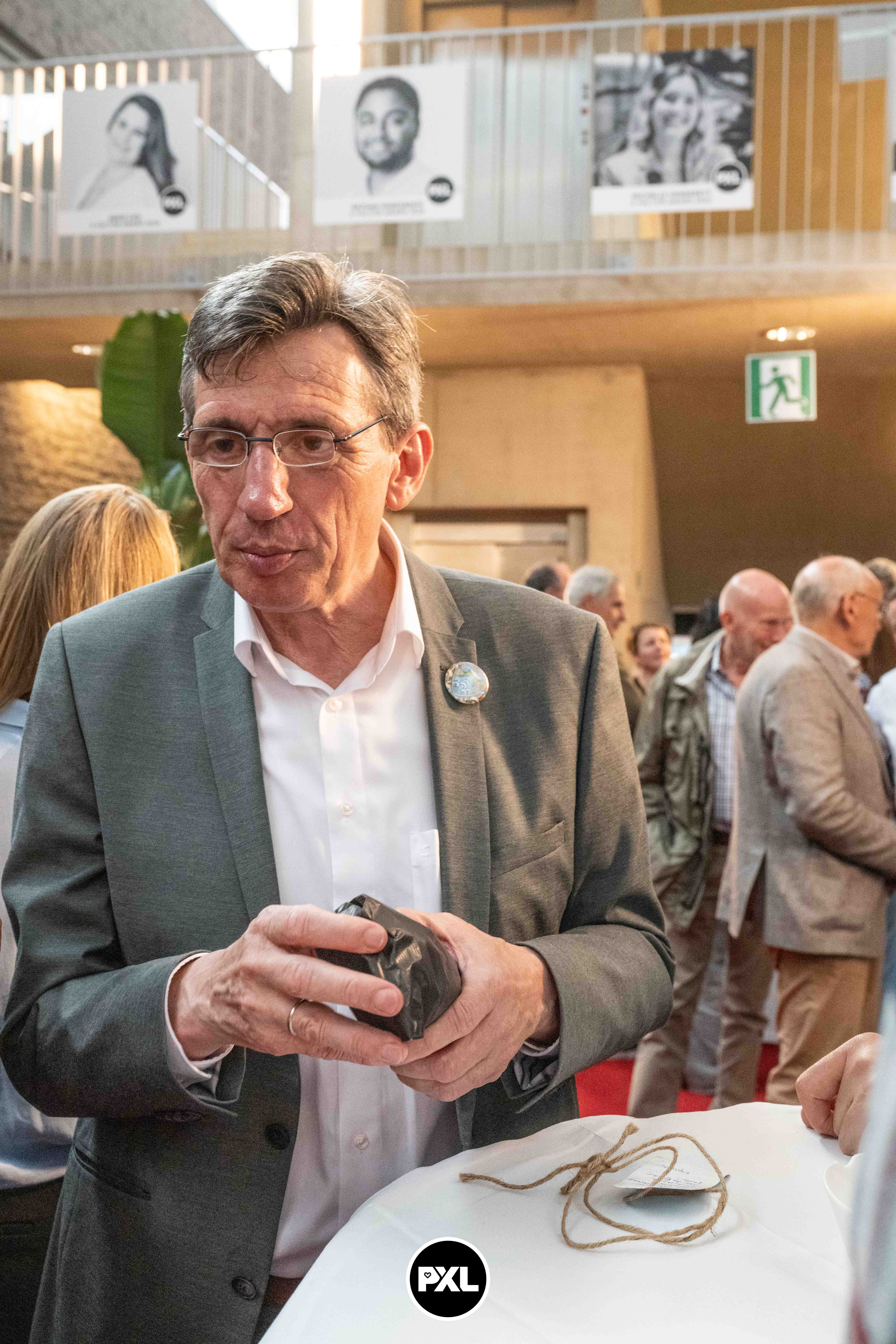 pensioenfeest Marc 09132024_053214 kopiëren.jpg