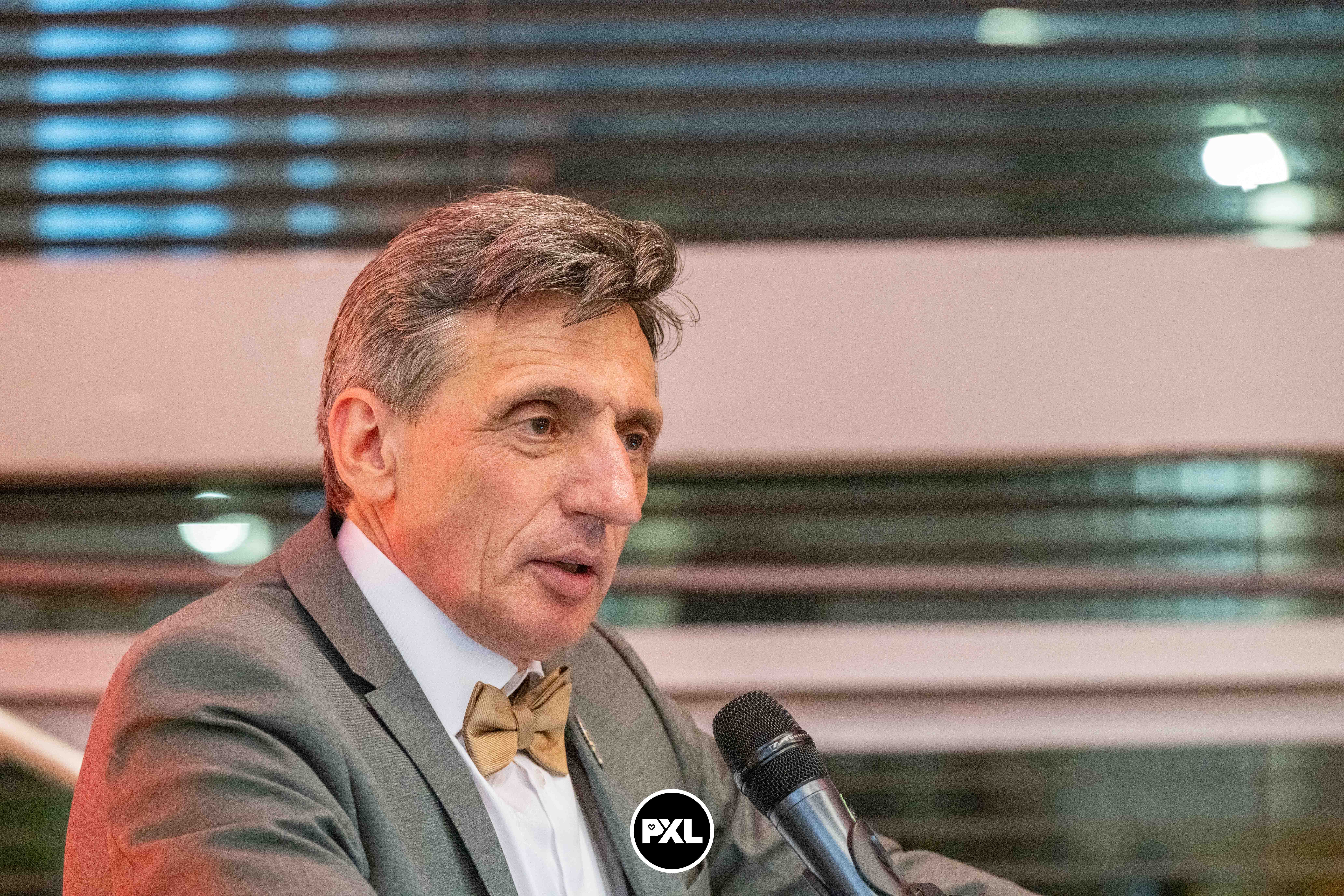 pensioenfeest Marc 09132024_053430 kopiëren.jpg