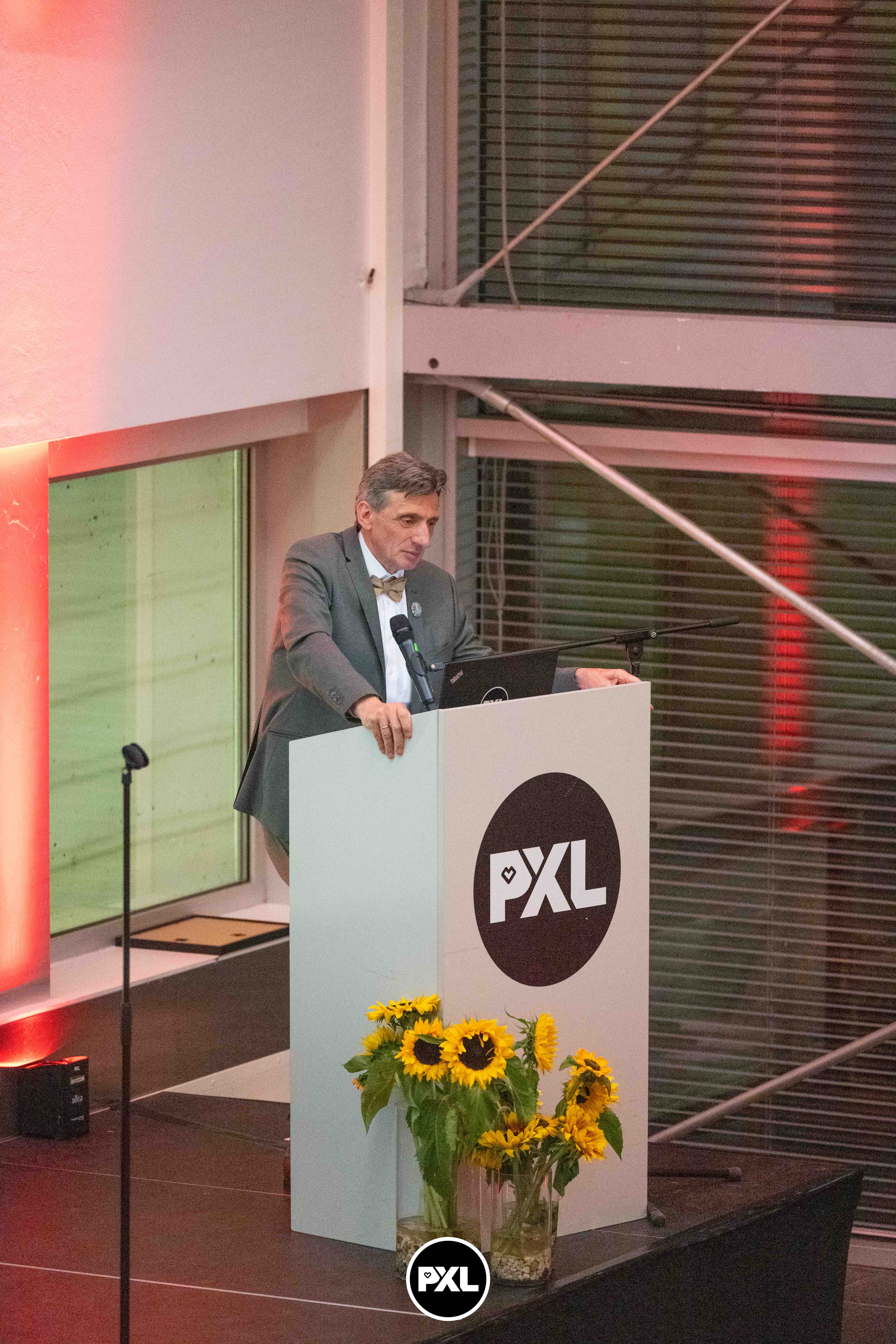 pensioenfeest Marc 09132024_053488 kopiëren.jpg