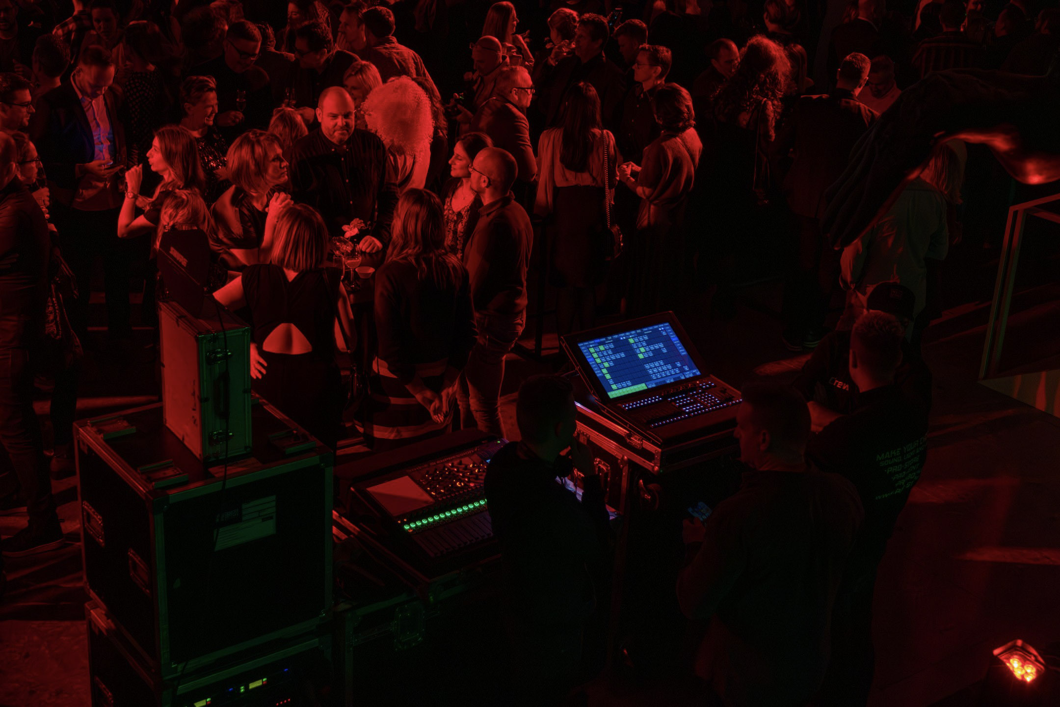 100-LienePlessers_syntrapxl-nieuwjaar_2026_-44 (Aangepast).jpg